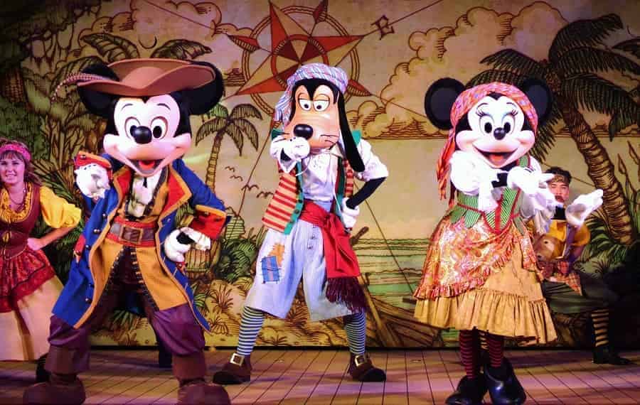 Disney Cruise Pirate Night (Everything You Need to Know for 2023)