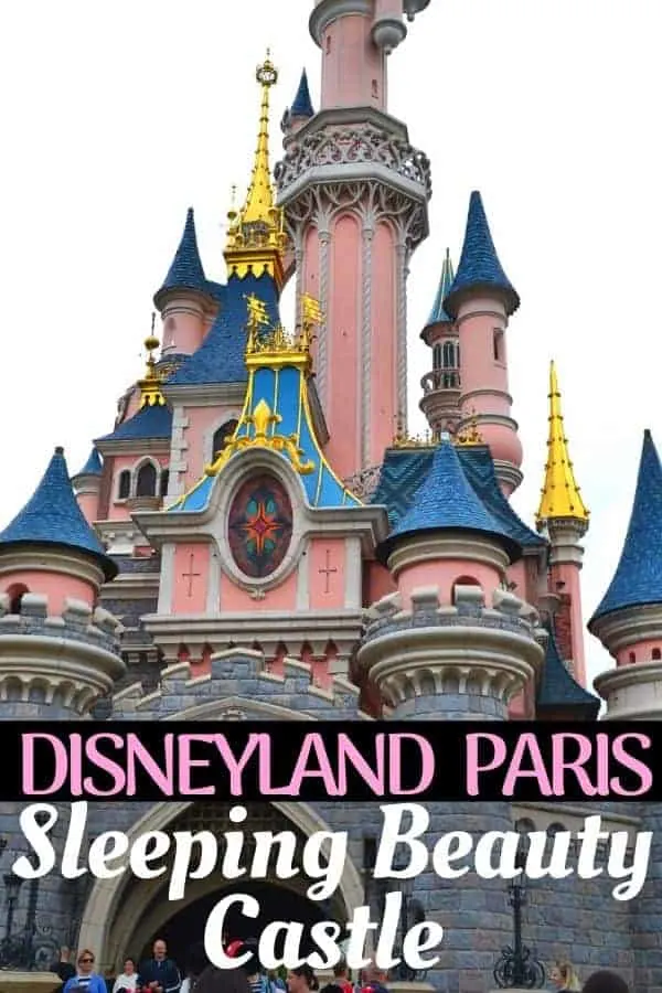 Disneyland Paris Castle, Disneyland Paris Castle, clear blu…