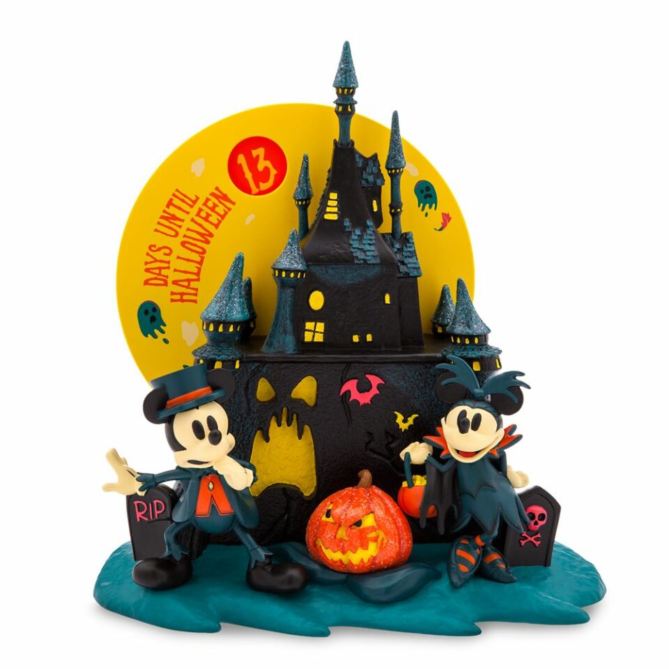 Top Disney Halloween Decorations - Disney Insider Tips