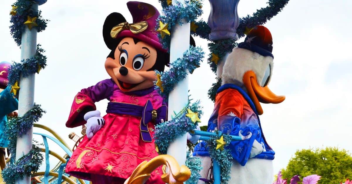 Disneyland Paris parade float featuring Minnie Mouse